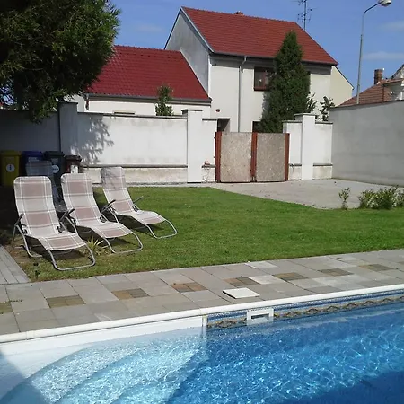 Quarto em Acomodações Particulares Alegria Mikulov