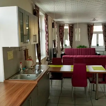 Homestay Alegria *